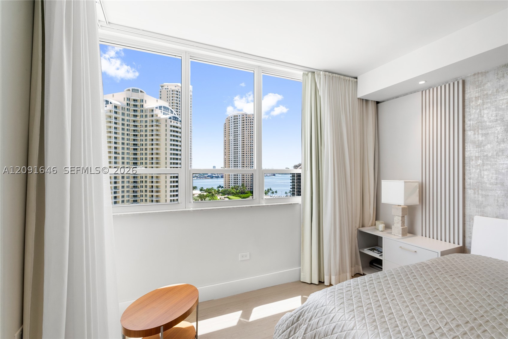 801 Brickell Key Blvd #1512, Miami FL 33131