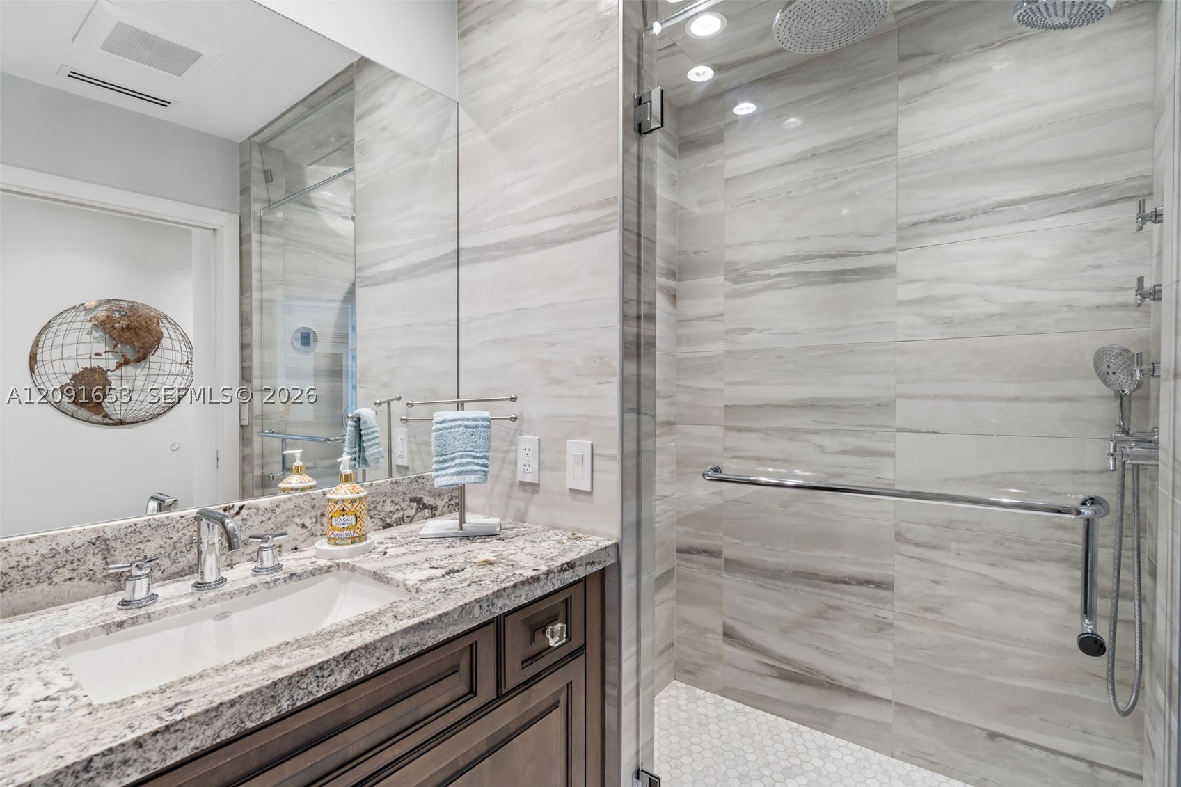 201 Crandon Blvd #739, Key Biscayne FL 33149