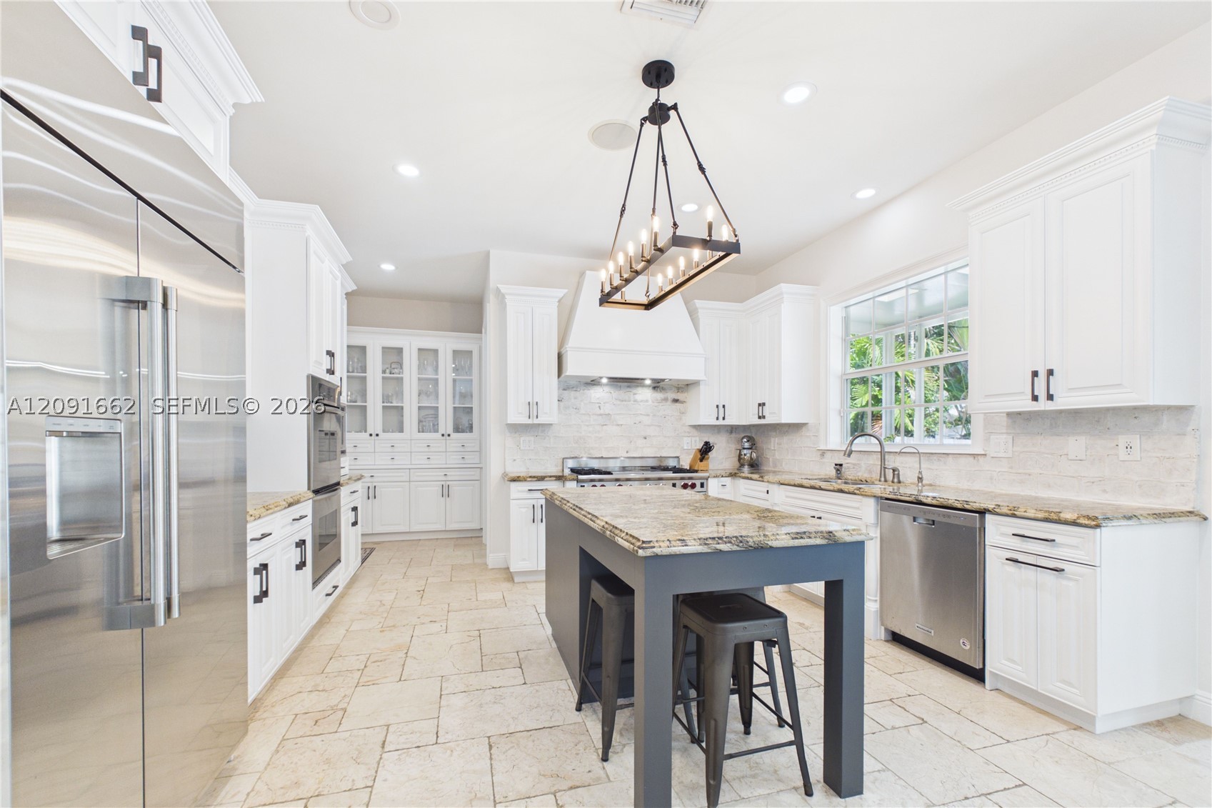 2801 NE 21st Ct, Fort Lauderdale FL 33305