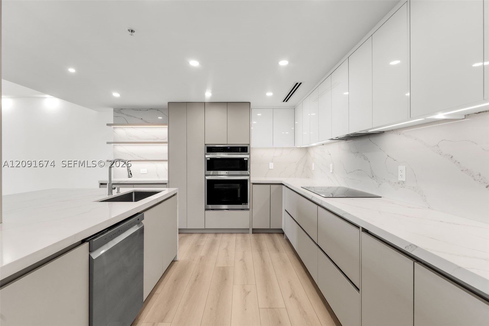 251 Crandon Blvd #904, Key Biscayne FL 33149