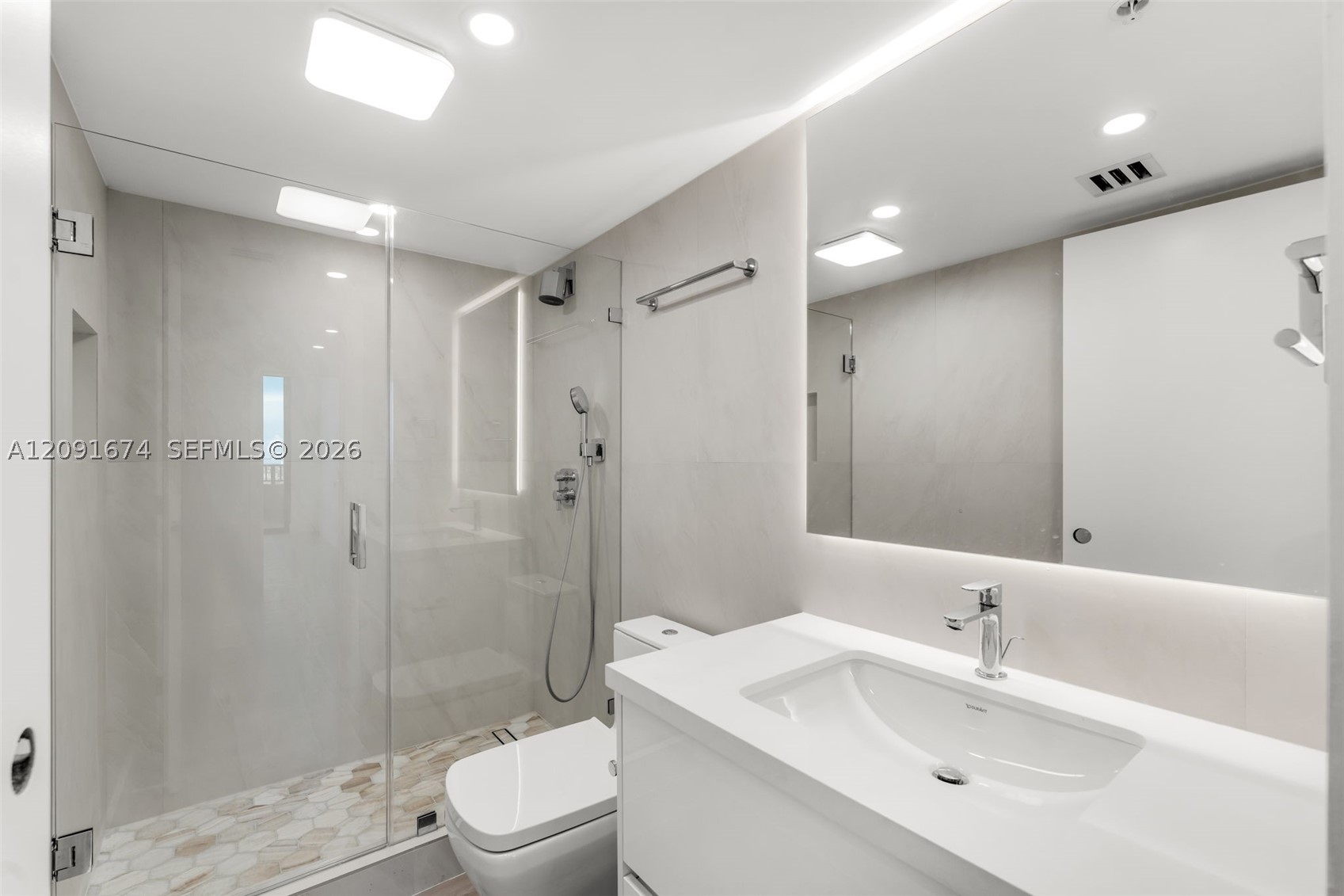 251 Crandon Blvd #904, Key Biscayne FL 33149