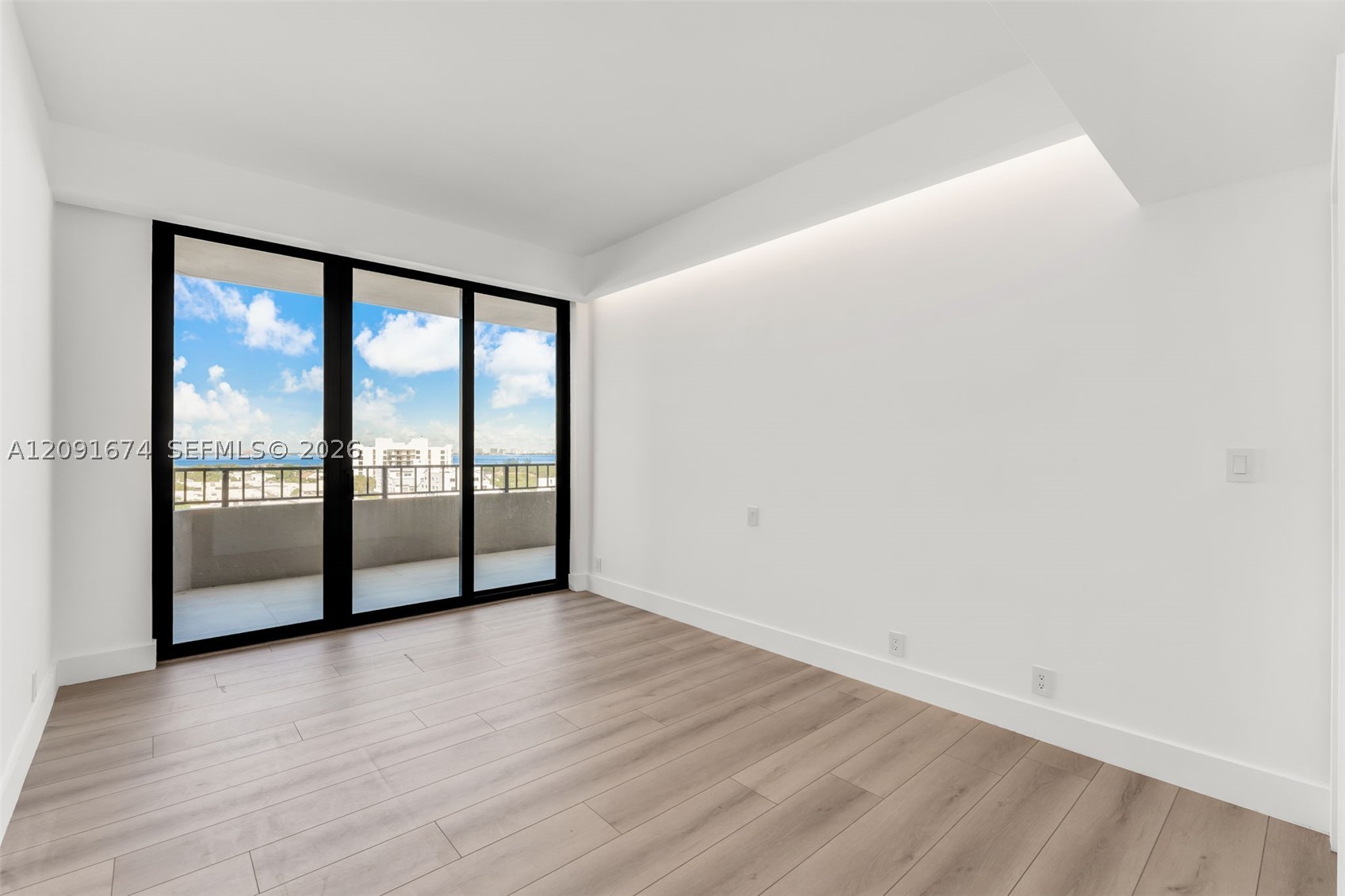 251 Crandon Blvd #904, Key Biscayne FL 33149