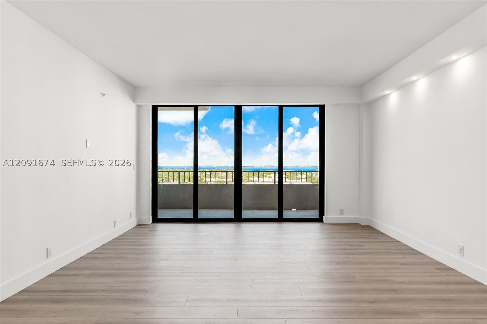 251 Crandon Blvd #904, Key Biscayne FL 33149