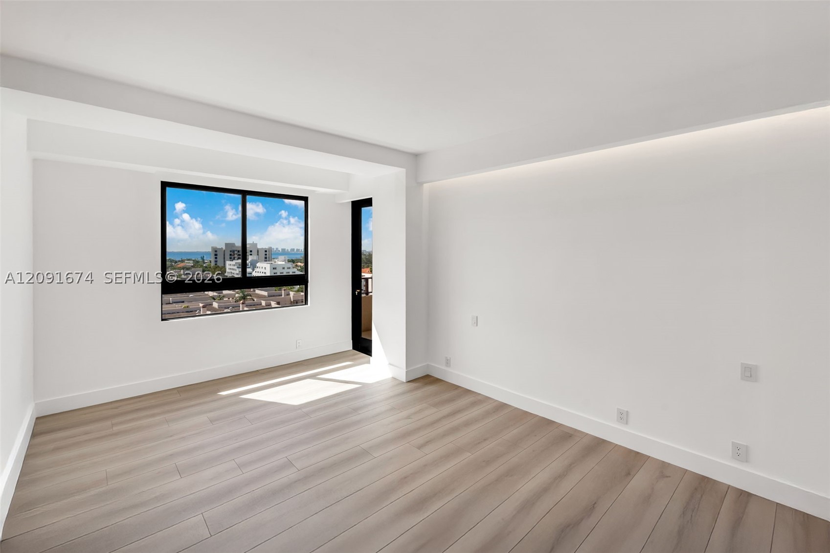 251 Crandon Blvd #904, Key Biscayne FL 33149