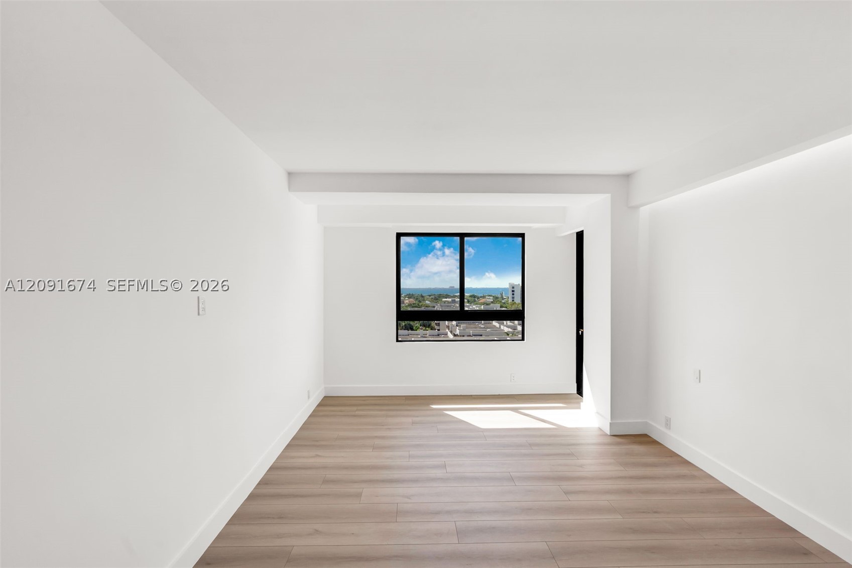 251 Crandon Blvd #904, Key Biscayne FL 33149