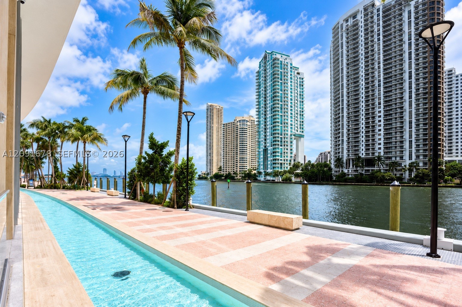 300 Biscayne Blvd Way #4701E, Miami FL 33131