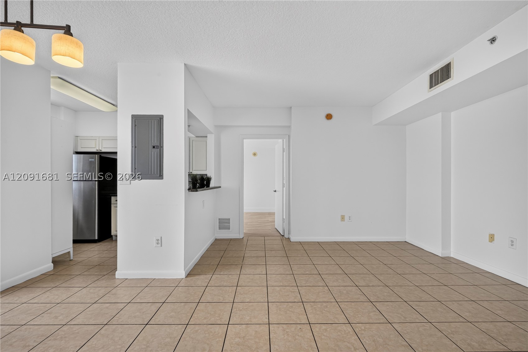 1 Glen Royal Pkwy #903, Miami FL 33125