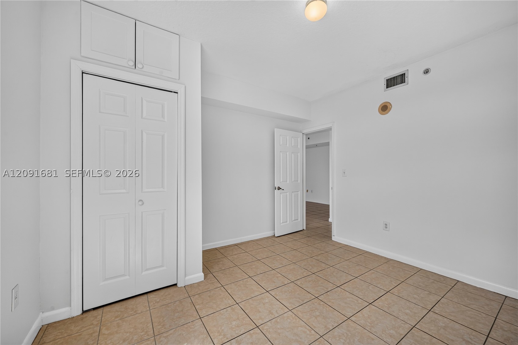 1 Glen Royal Pkwy #903, Miami FL 33125