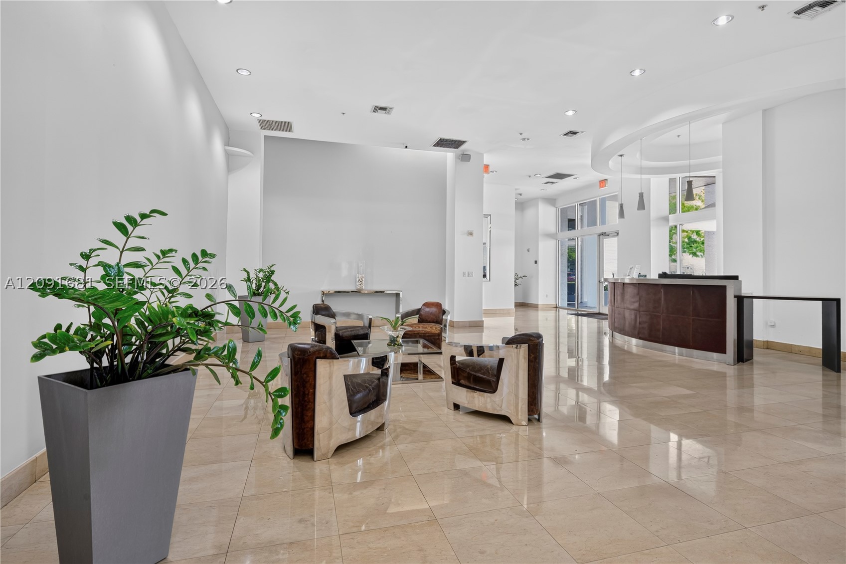 1 Glen Royal Pkwy #903, Miami FL 33125