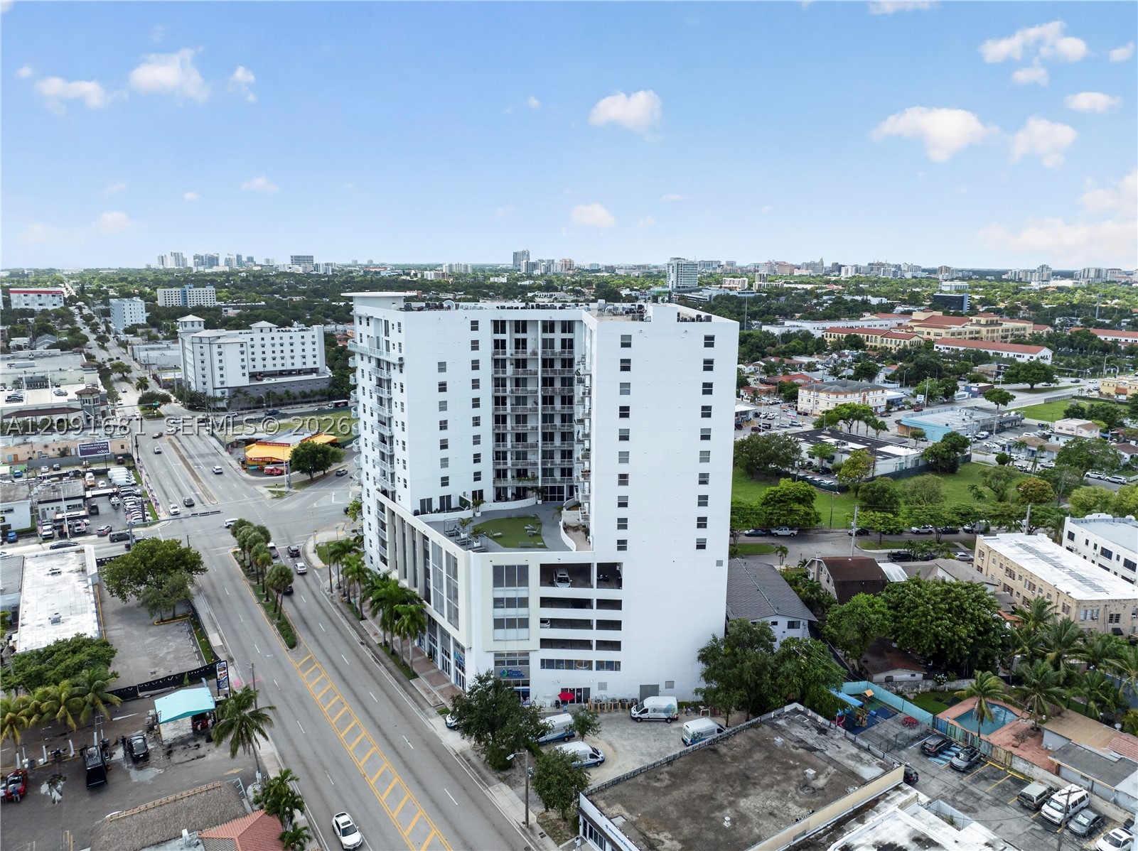 1 Glen Royal Pkwy #903, Miami FL 33125