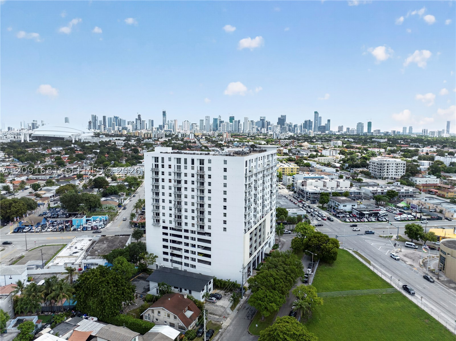 1 Glen Royal Pkwy #903, Miami FL 33125