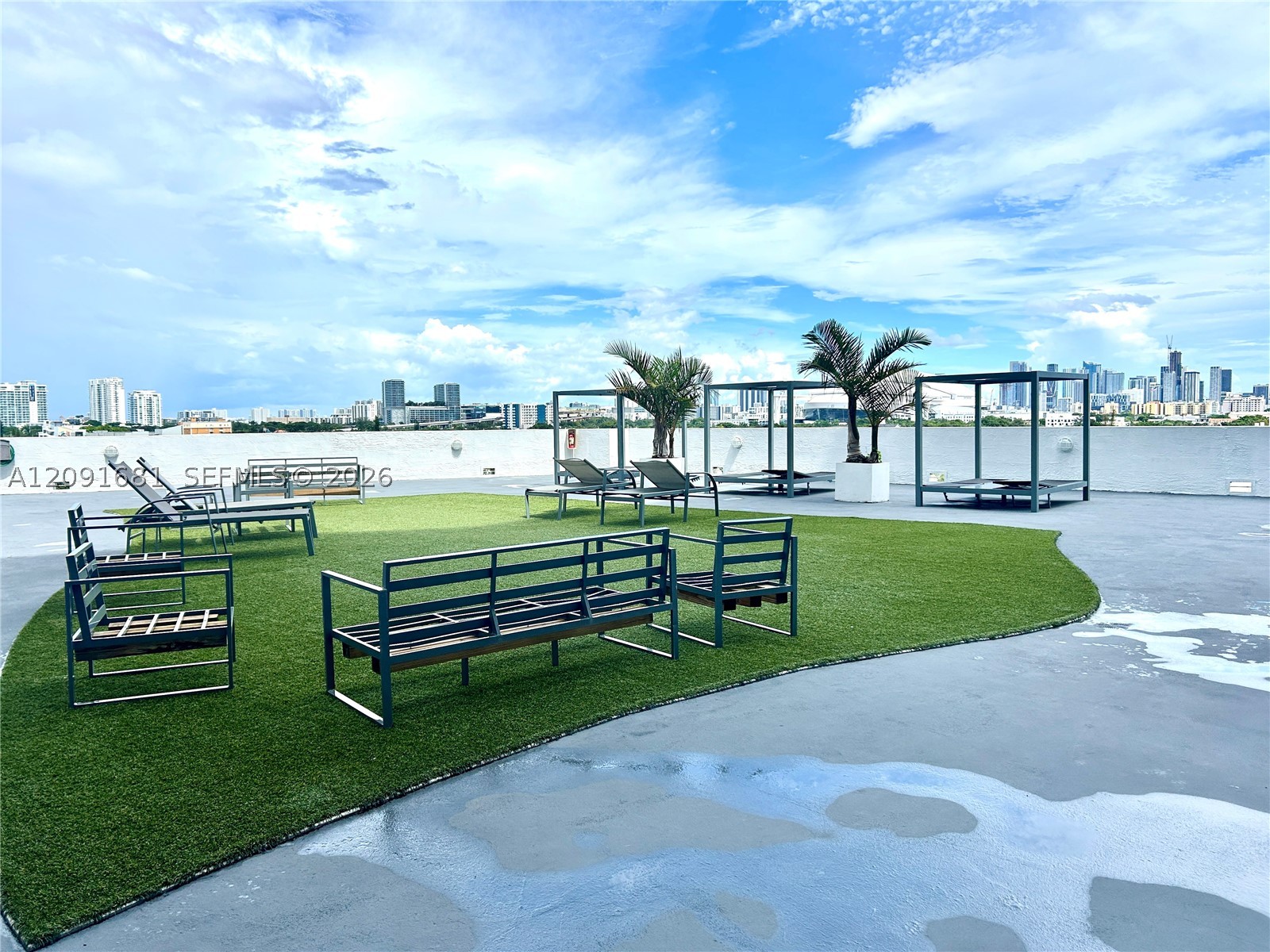 1 Glen Royal Pkwy #903, Miami FL 33125