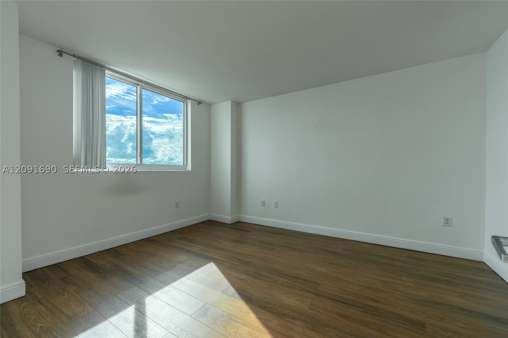 1800 N Bayshore Dr #2103, Miami FL 33132