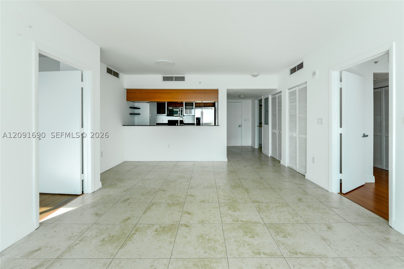 1800 N Bayshore Dr #2103, Miami FL 33132