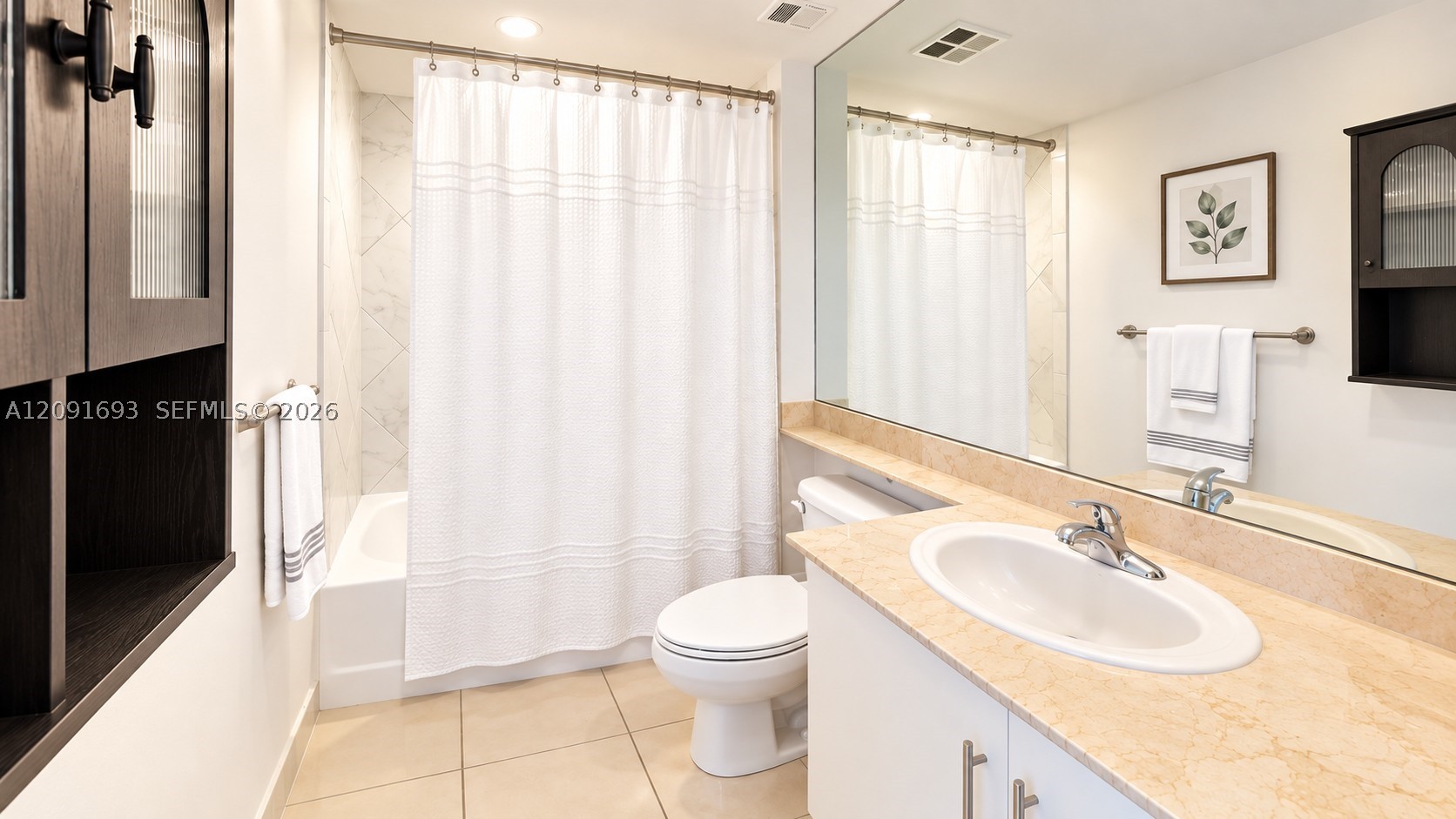 335 S Biscayne Blvd #1601, Miami FL 33131