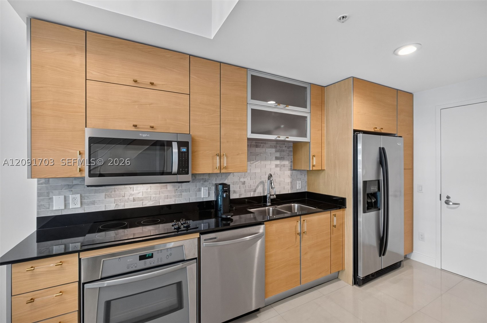 60 SW 13th St #3414, Miami FL 33130