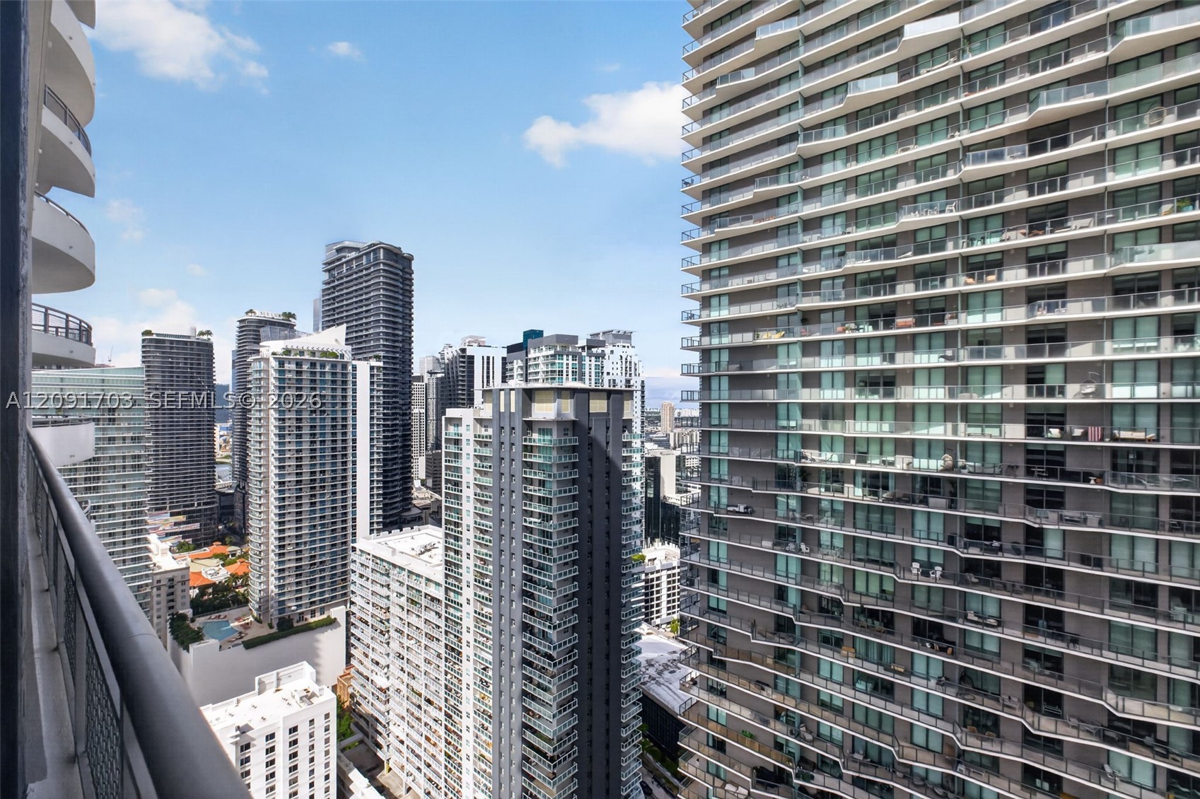 60 SW 13th St #3414, Miami FL 33130