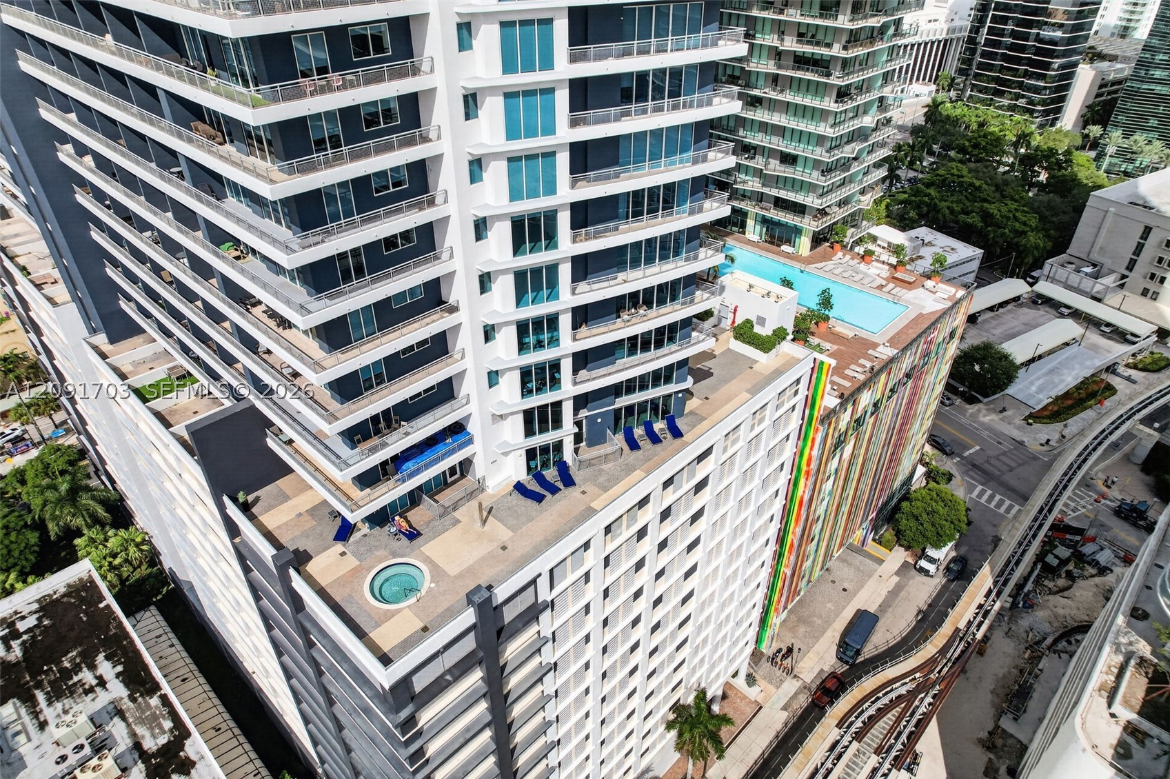 60 SW 13th St #3414, Miami FL 33130