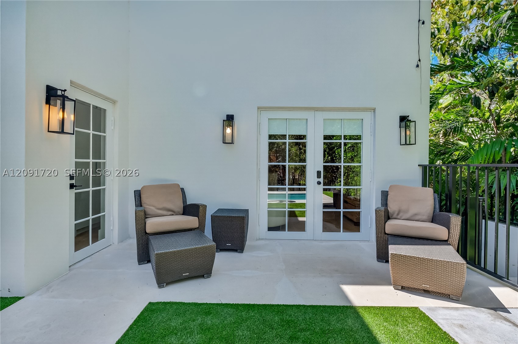 1109 Almeria Ave, Coral Gables FL 33134