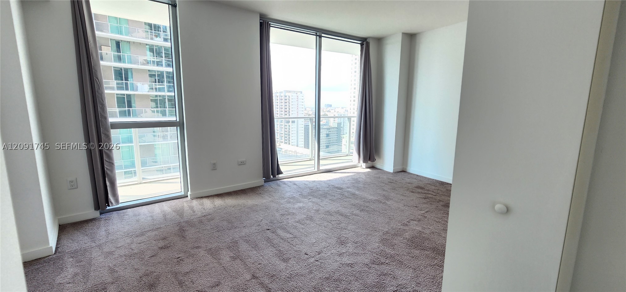 1100 S Miami Ave #1906, Miami FL 33130