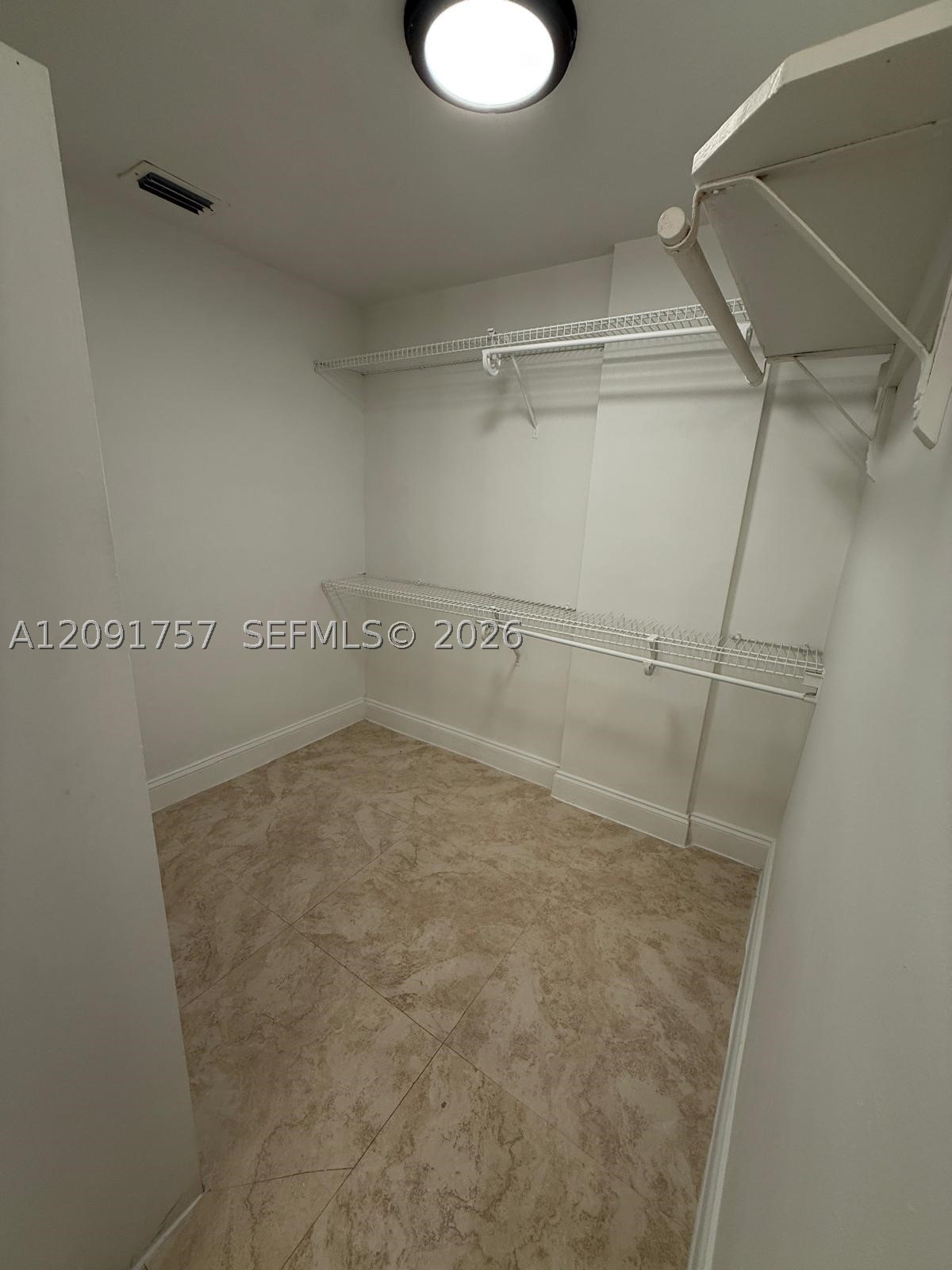 3660 NE 166th St #308, North Miami Beach FL 33160