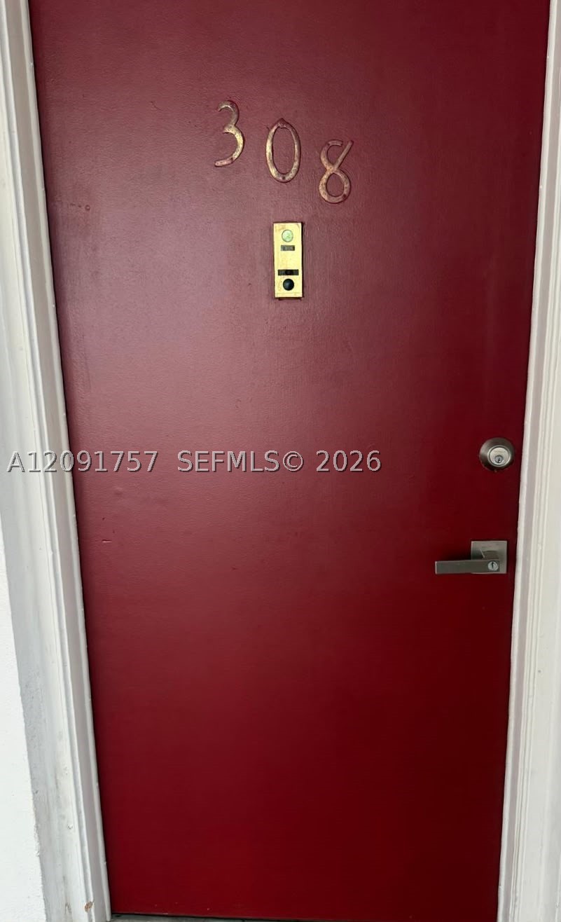 3660 NE 166th St #308, North Miami Beach FL 33160