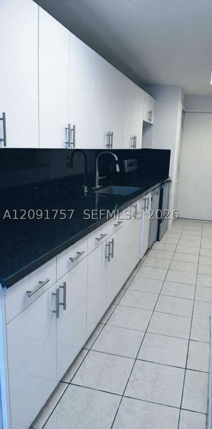 3660 NE 166th St #308, North Miami Beach FL 33160
