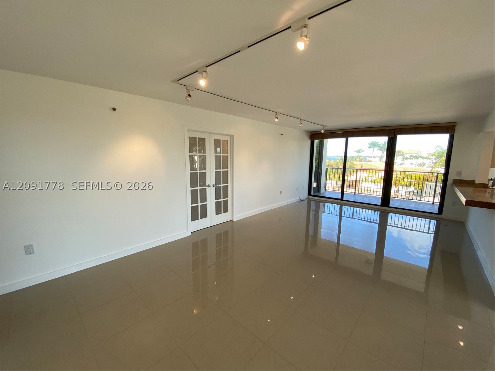 801 N VENETIAN DRIVE #202, Miami FL 33139