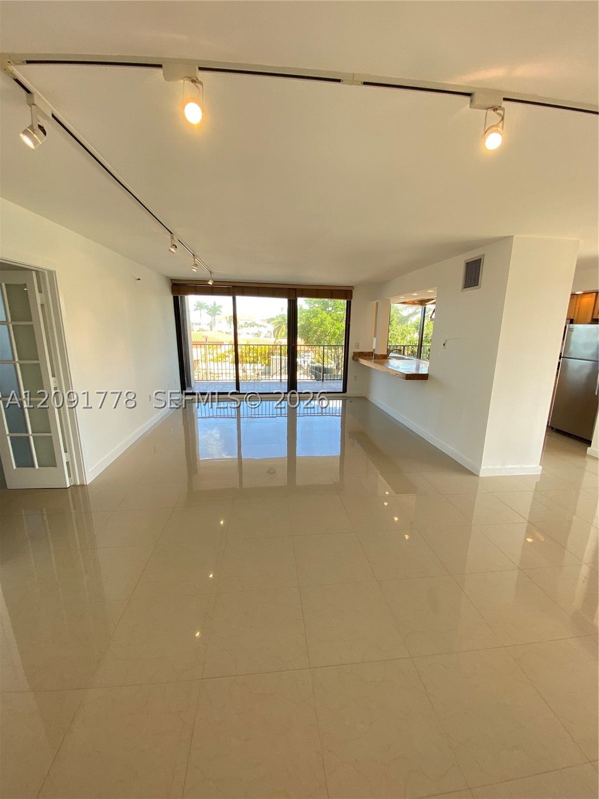 801 N VENETIAN DRIVE #202, Miami FL 33139