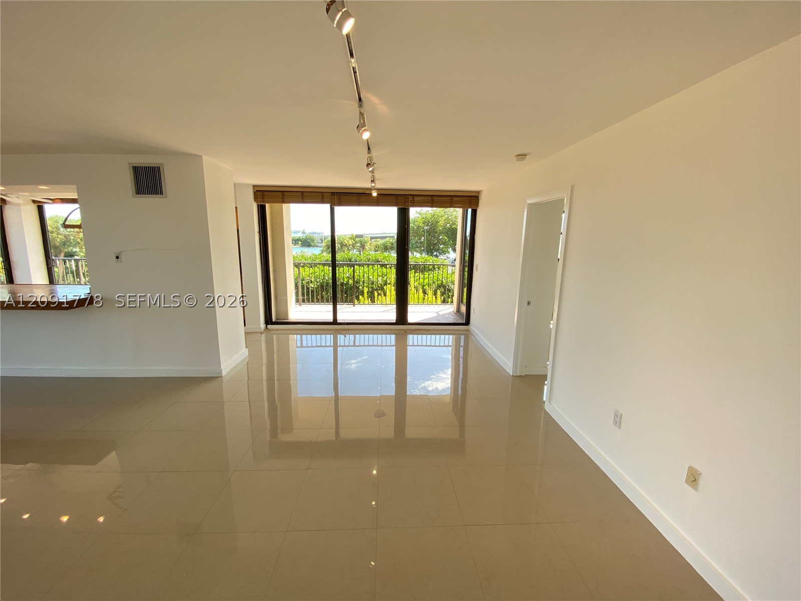 801 N VENETIAN DRIVE #202, Miami FL 33139