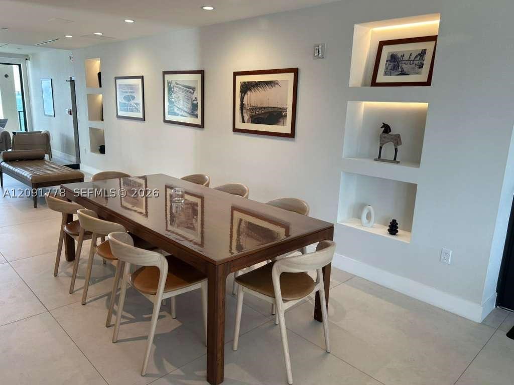 801 N VENETIAN DRIVE #202, Miami FL 33139