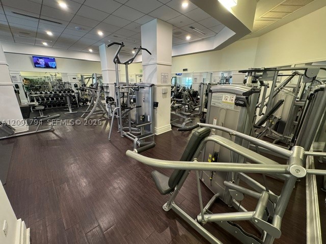 701 Brickell Key Blvd #1605, Miami FL 33131