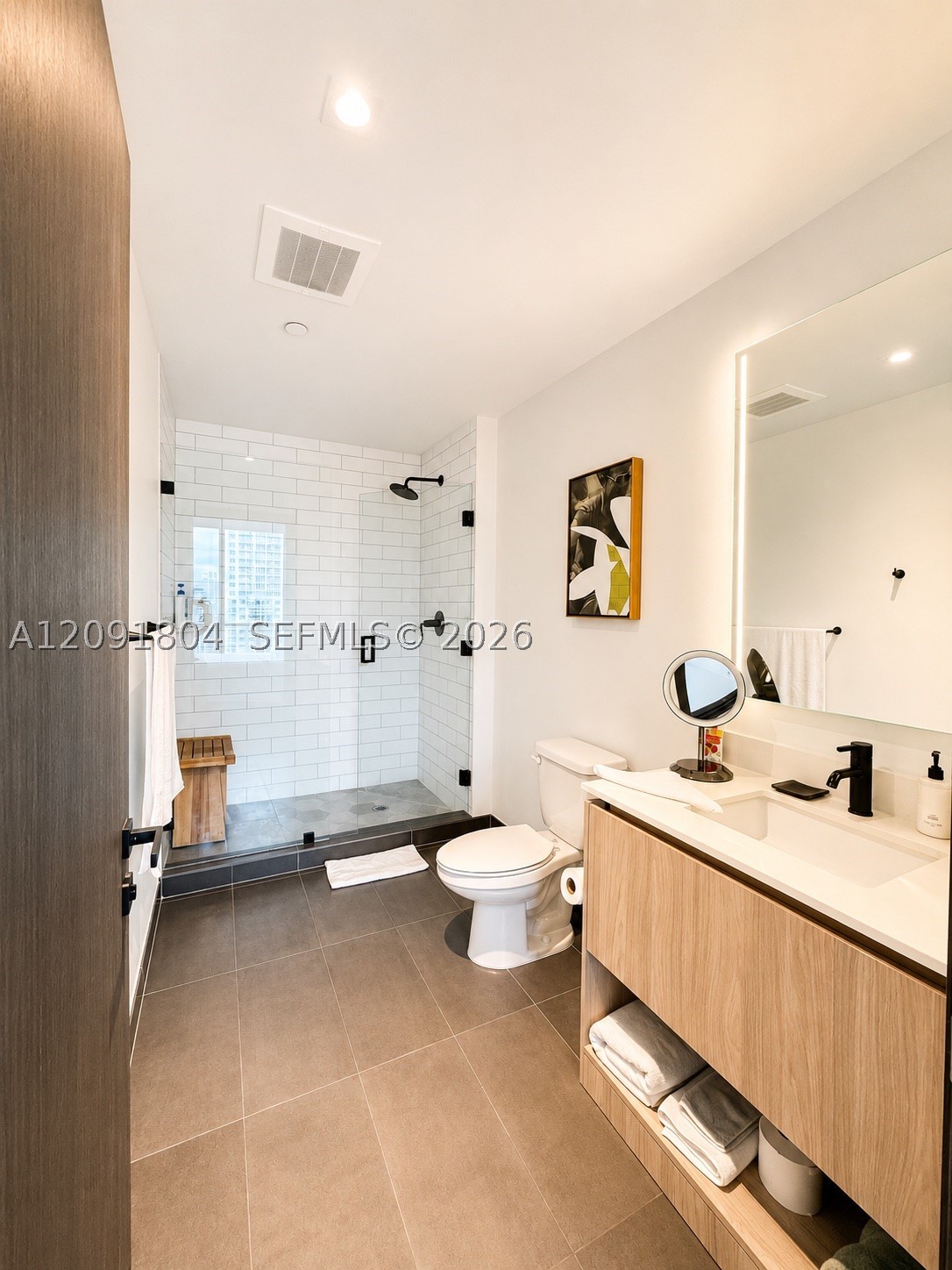 398 NE 5th St #3218, Miami FL 33132