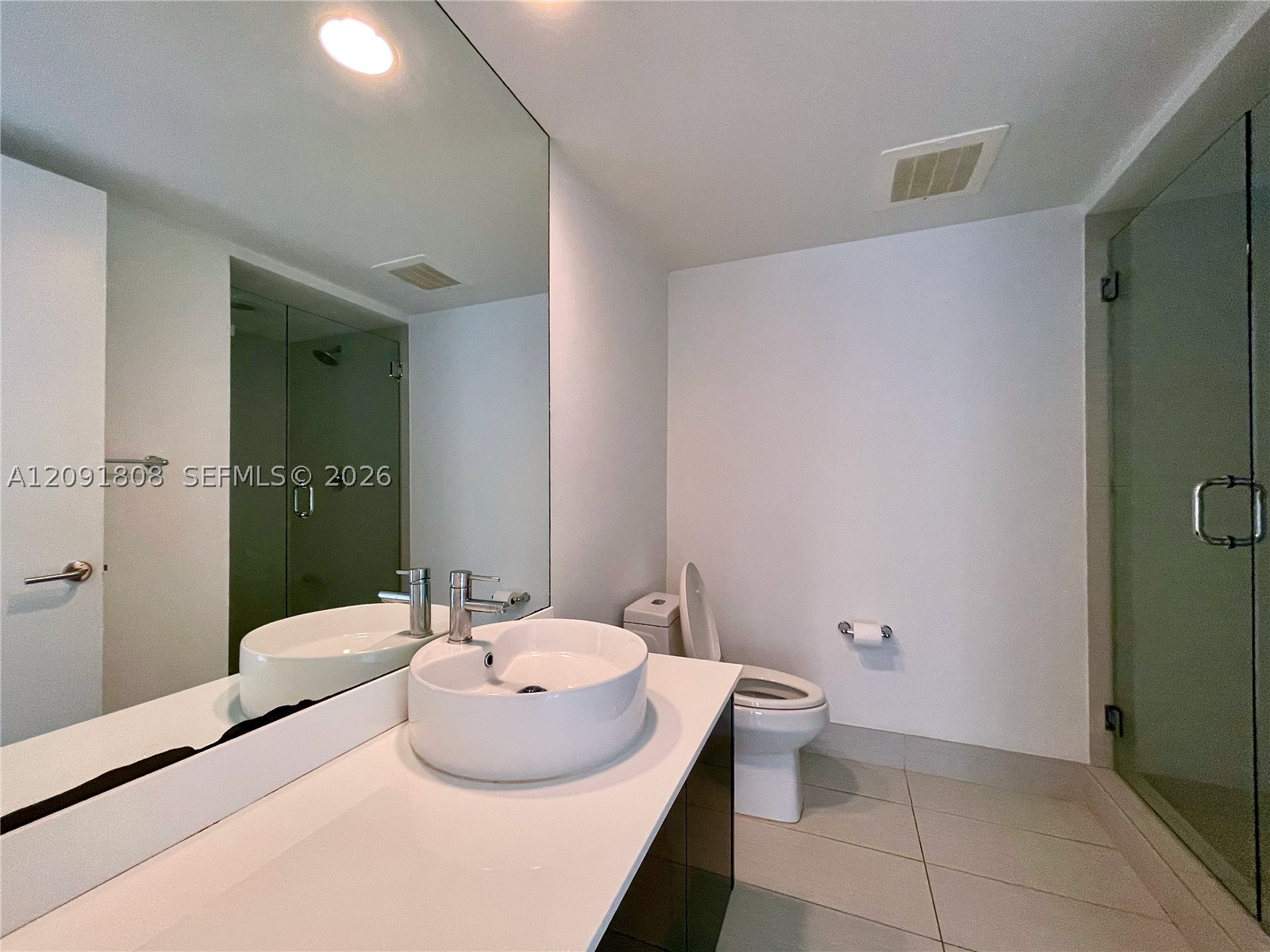 31 SE 6th St #1101, Miami FL 33131