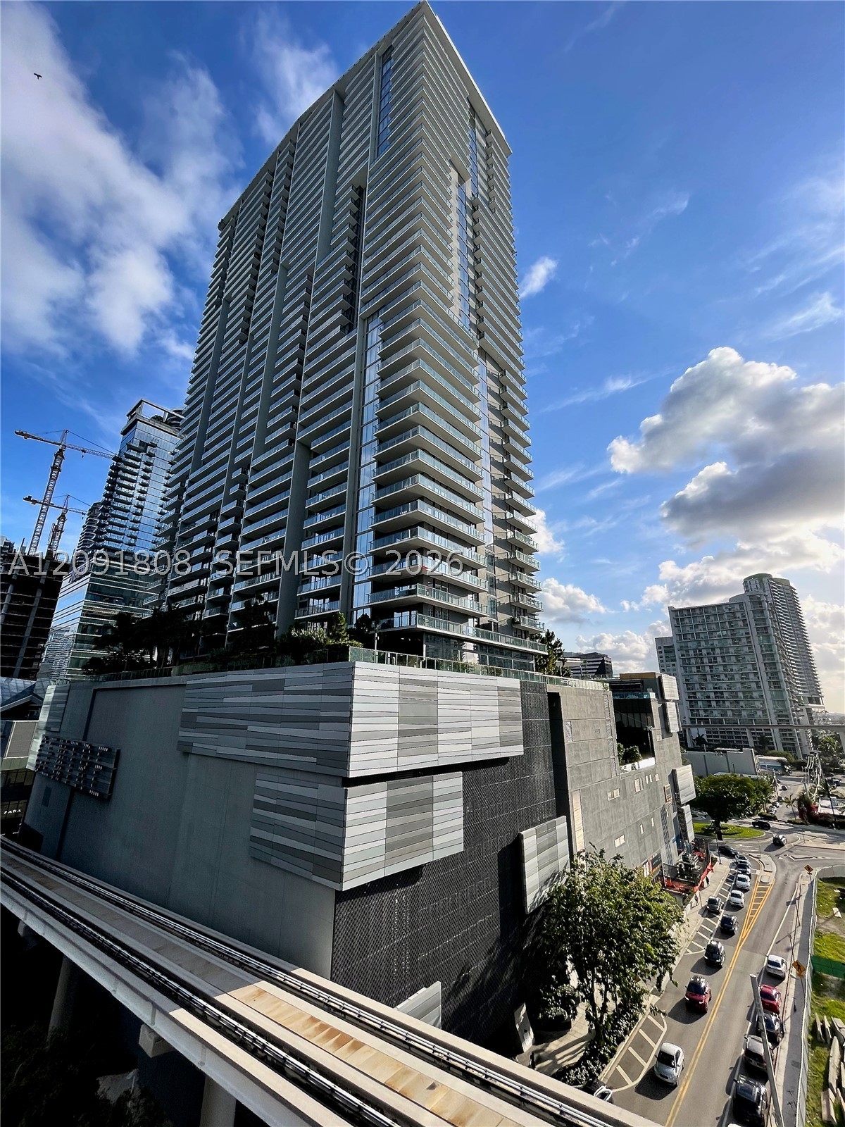 31 SE 6th St #1101, Miami FL 33131