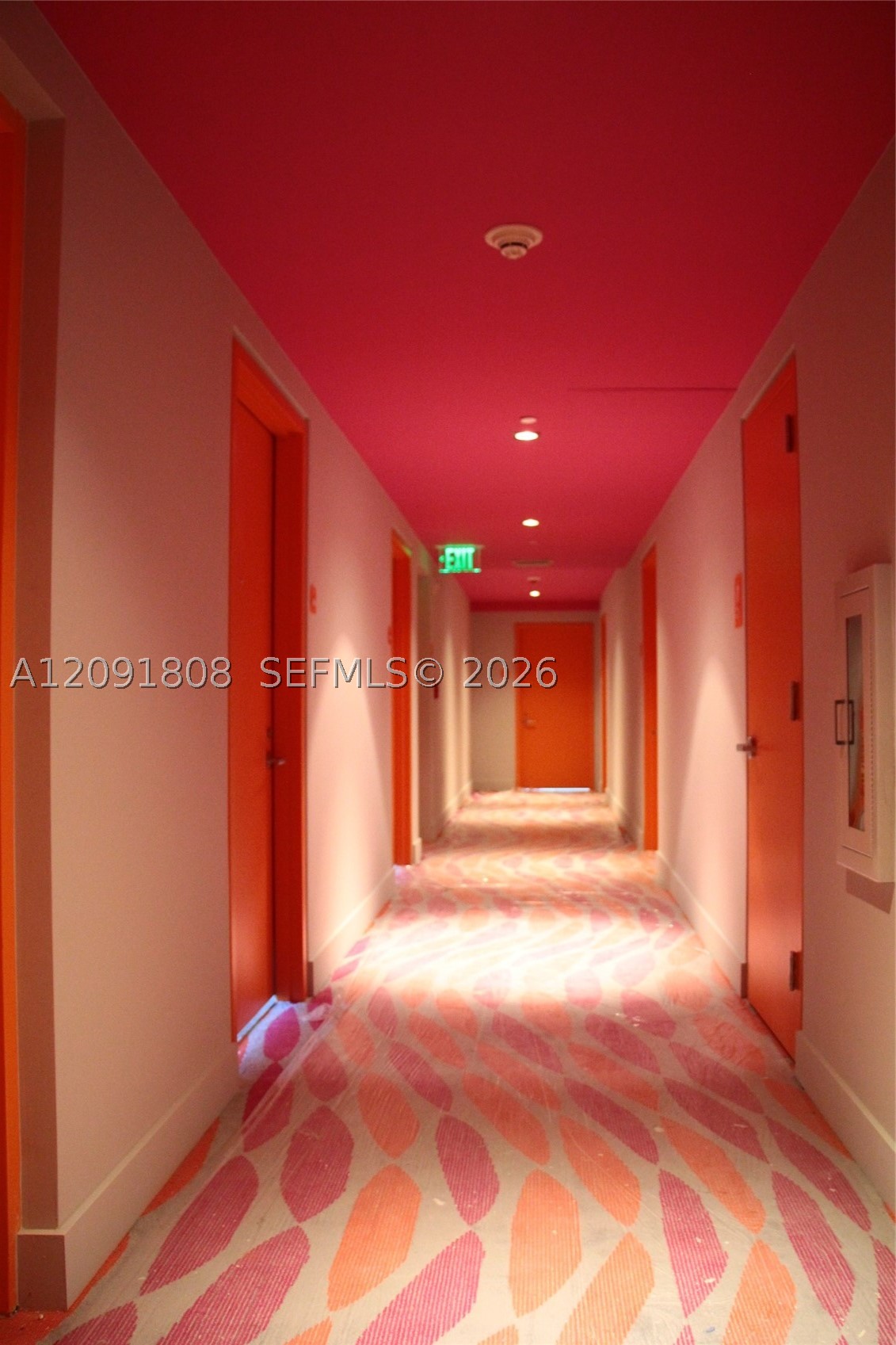 31 SE 6th St #1101, Miami FL 33131