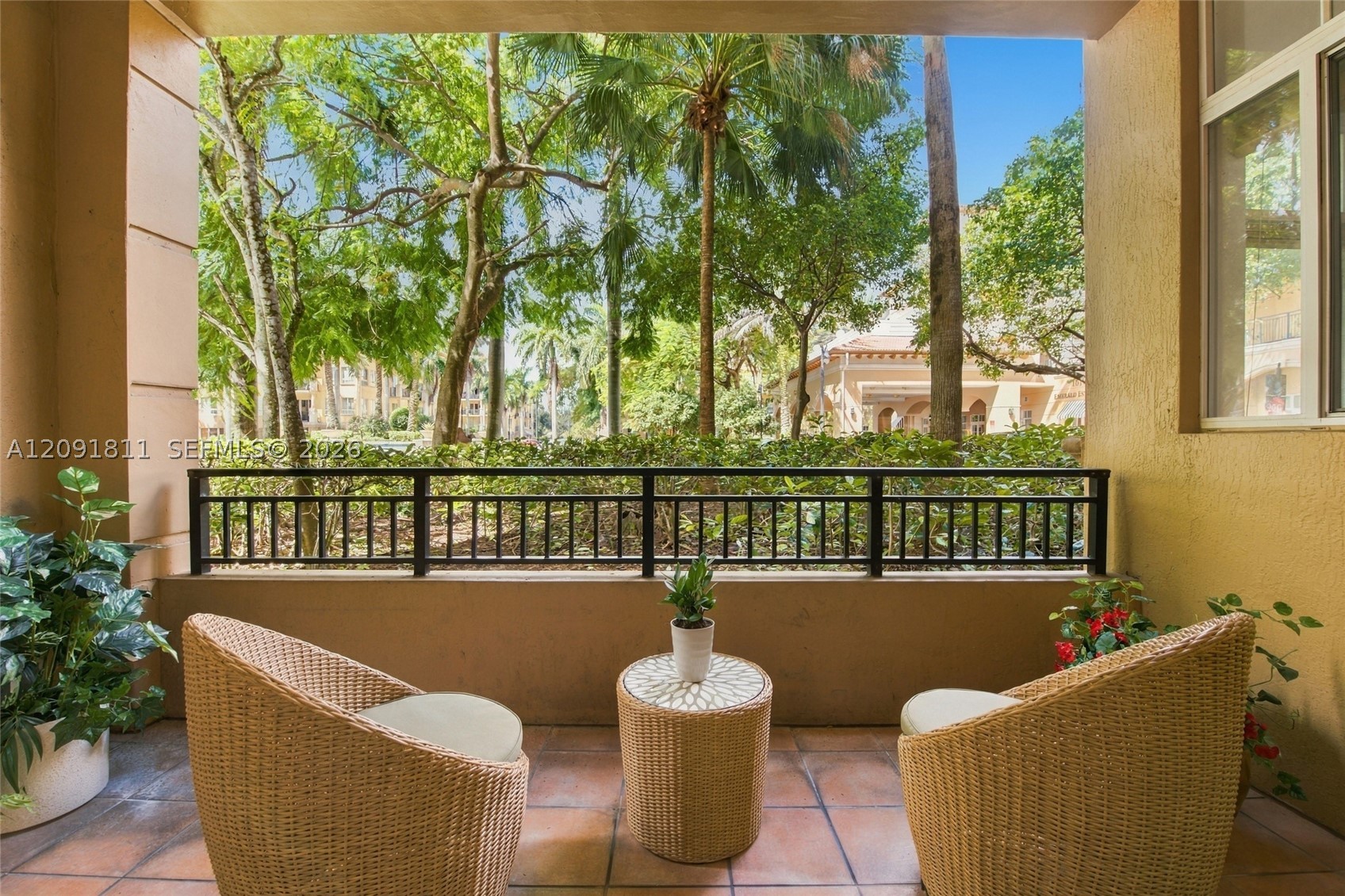 16102 Emerald Estates Dr #126, Weston FL 33331