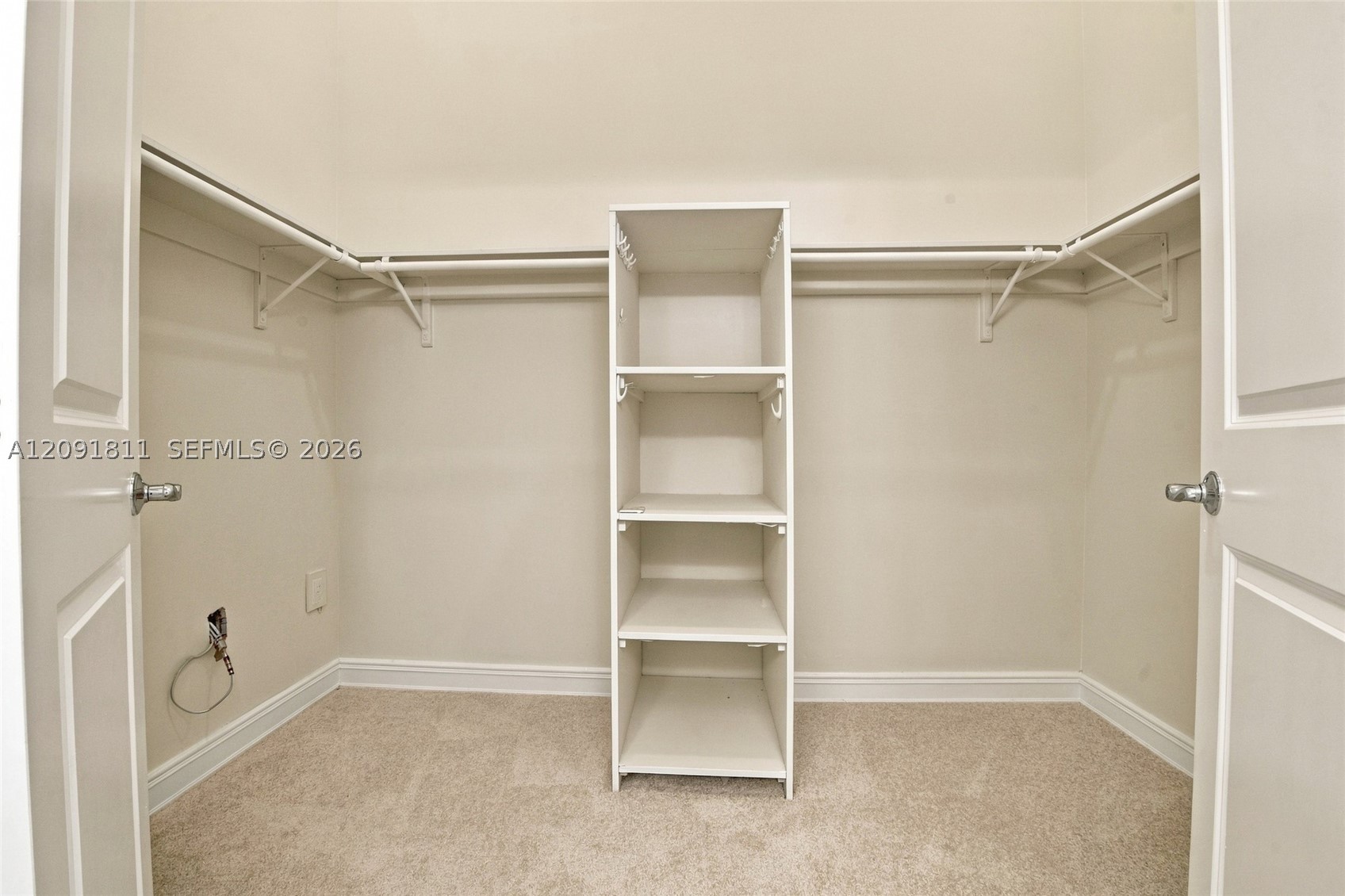 16102 Emerald Estates Dr #126, Weston FL 33331