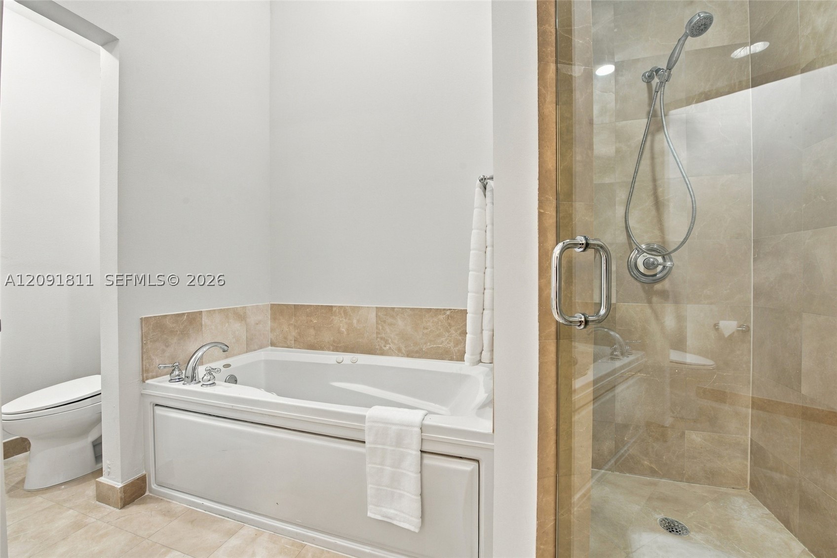 16102 Emerald Estates Dr #126, Weston FL 33331