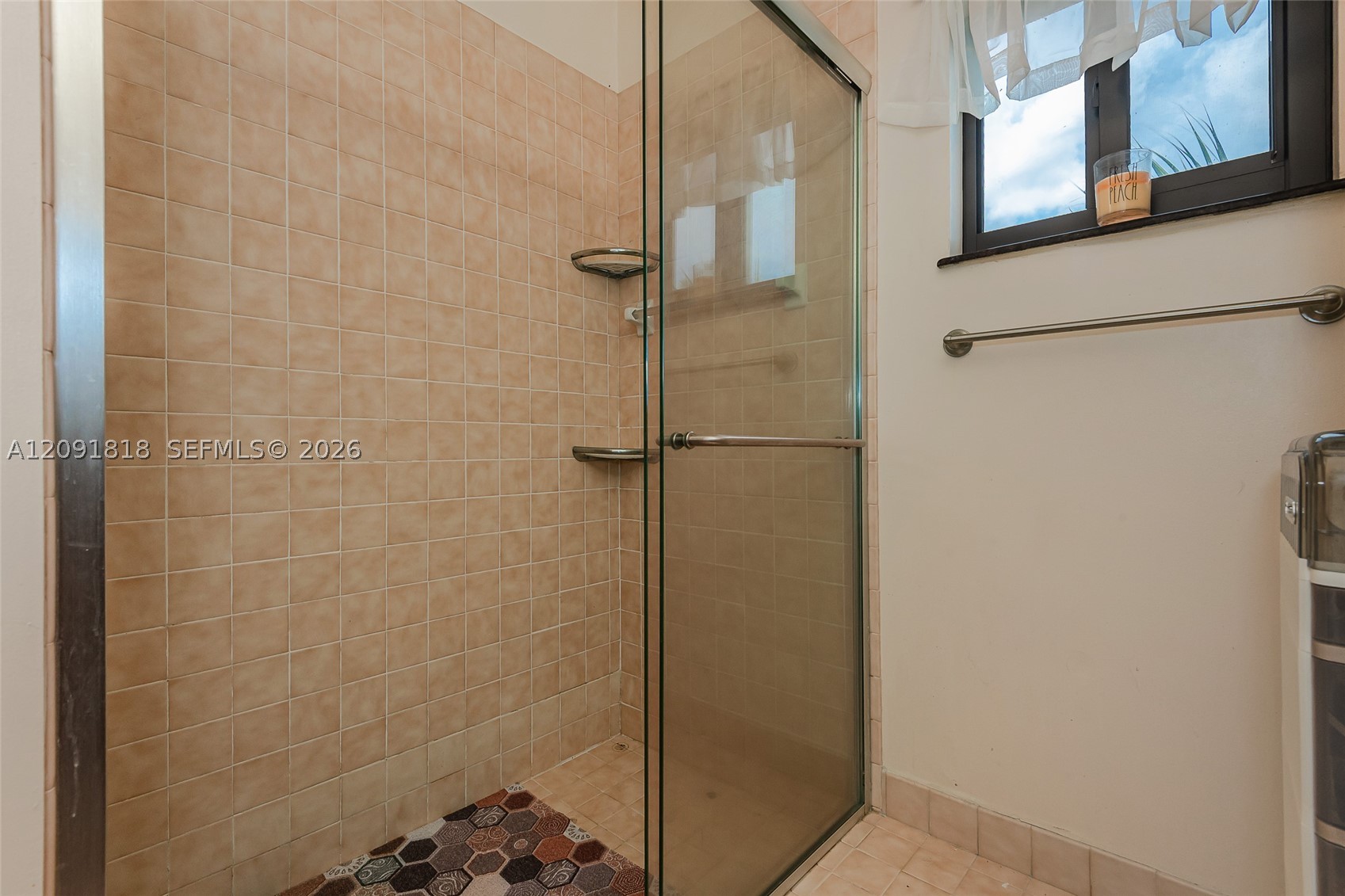 7609 Sunflower Dr, Margate FL 33063