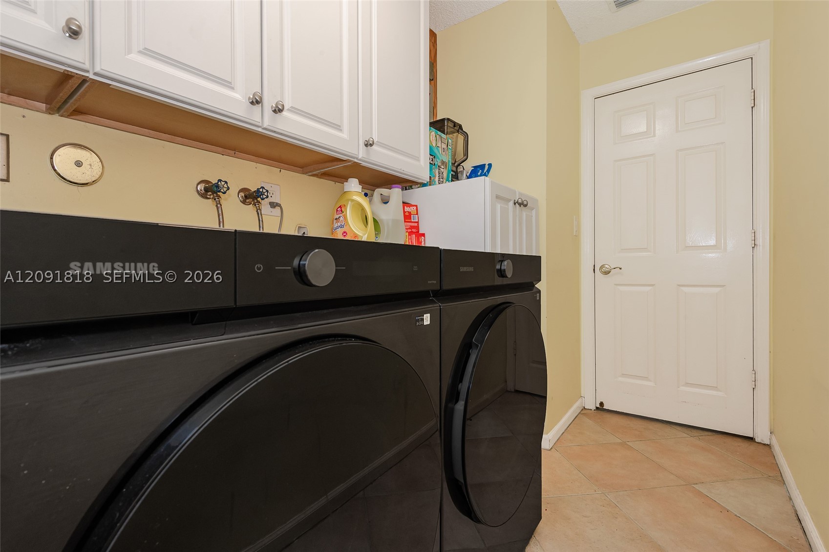 7609 Sunflower Dr, Margate FL 33063