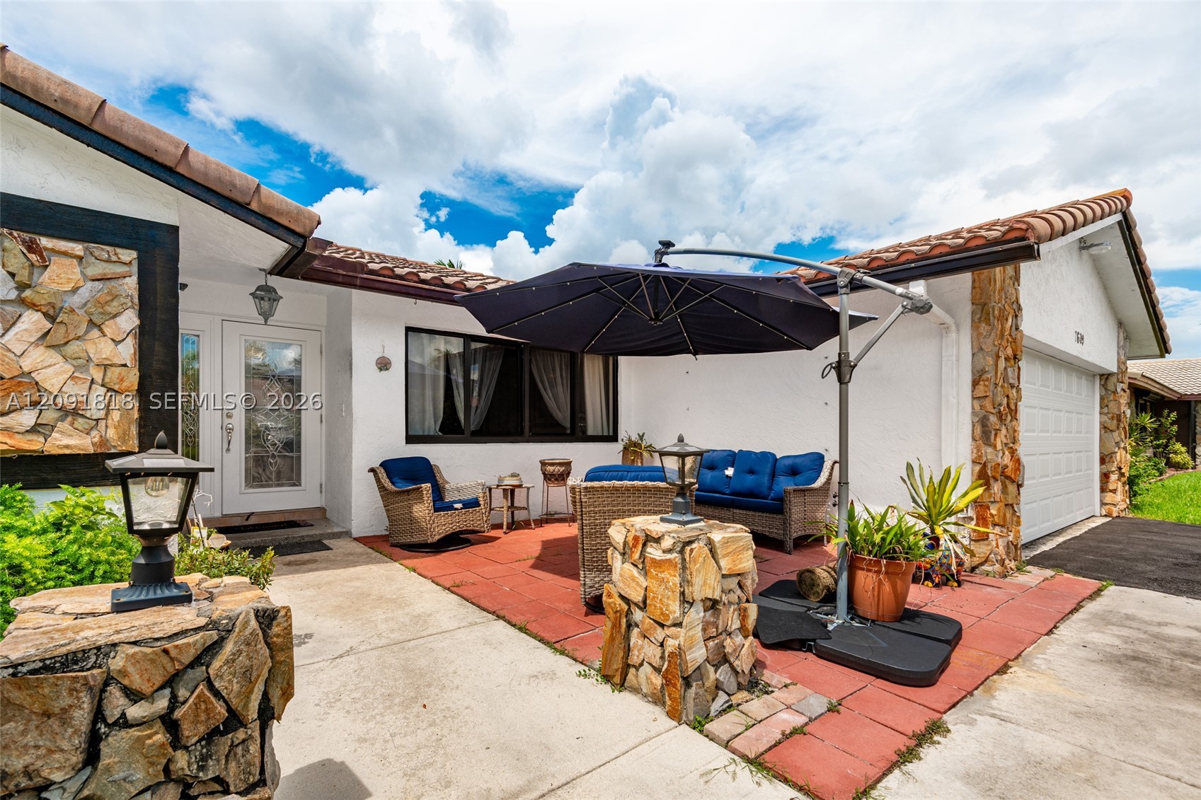 7609 Sunflower Dr, Margate FL 33063
