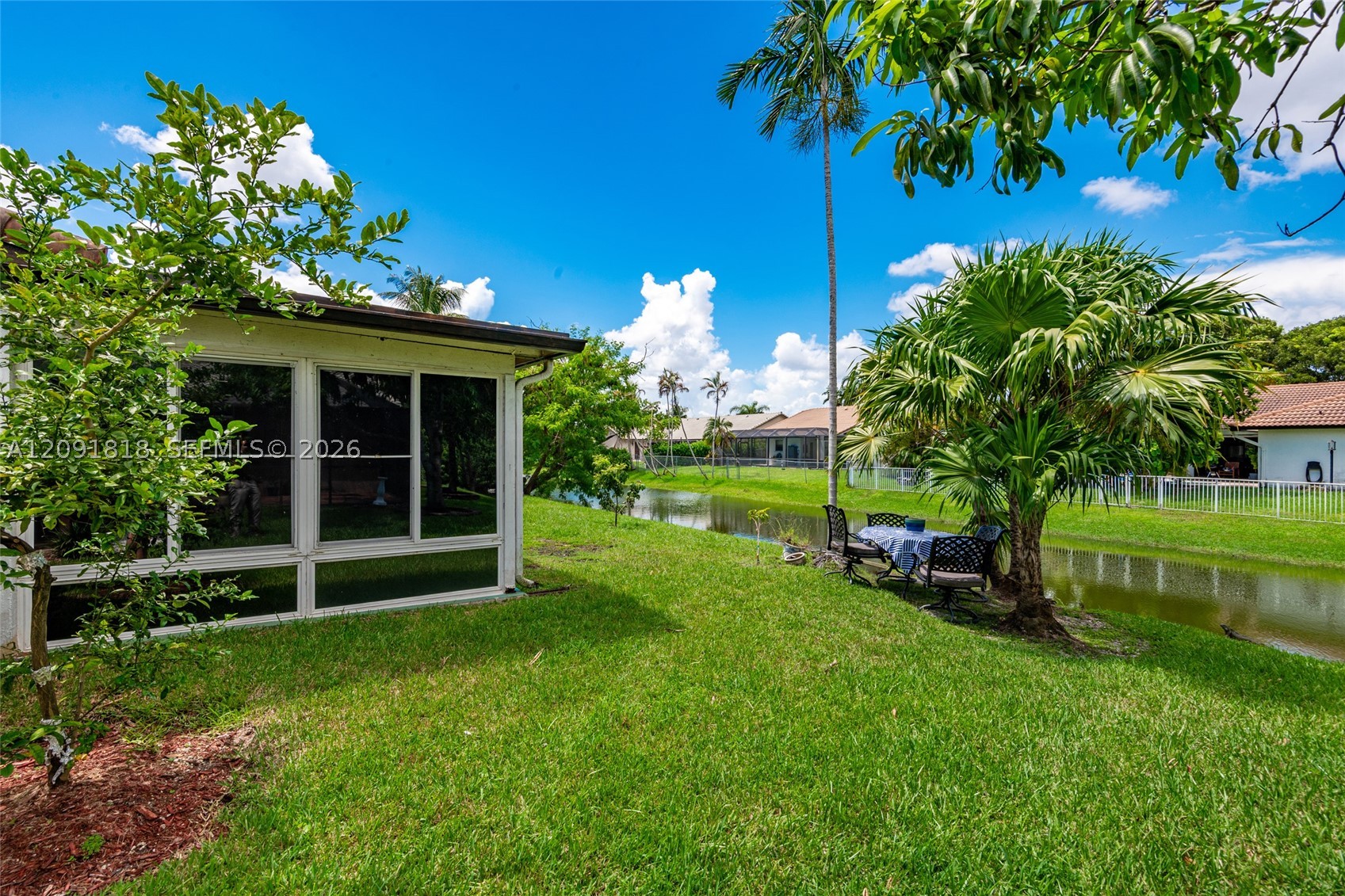 7609 Sunflower Dr, Margate FL 33063