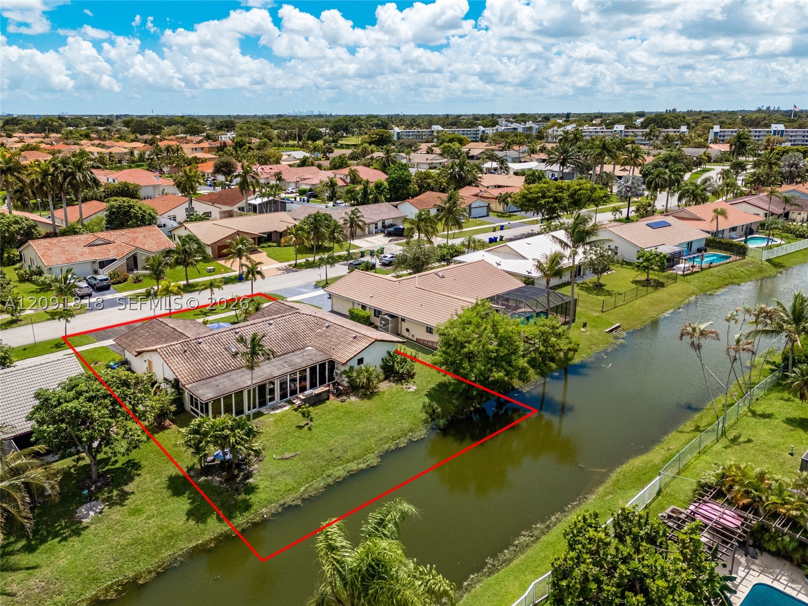 7609 Sunflower Dr, Margate FL 33063