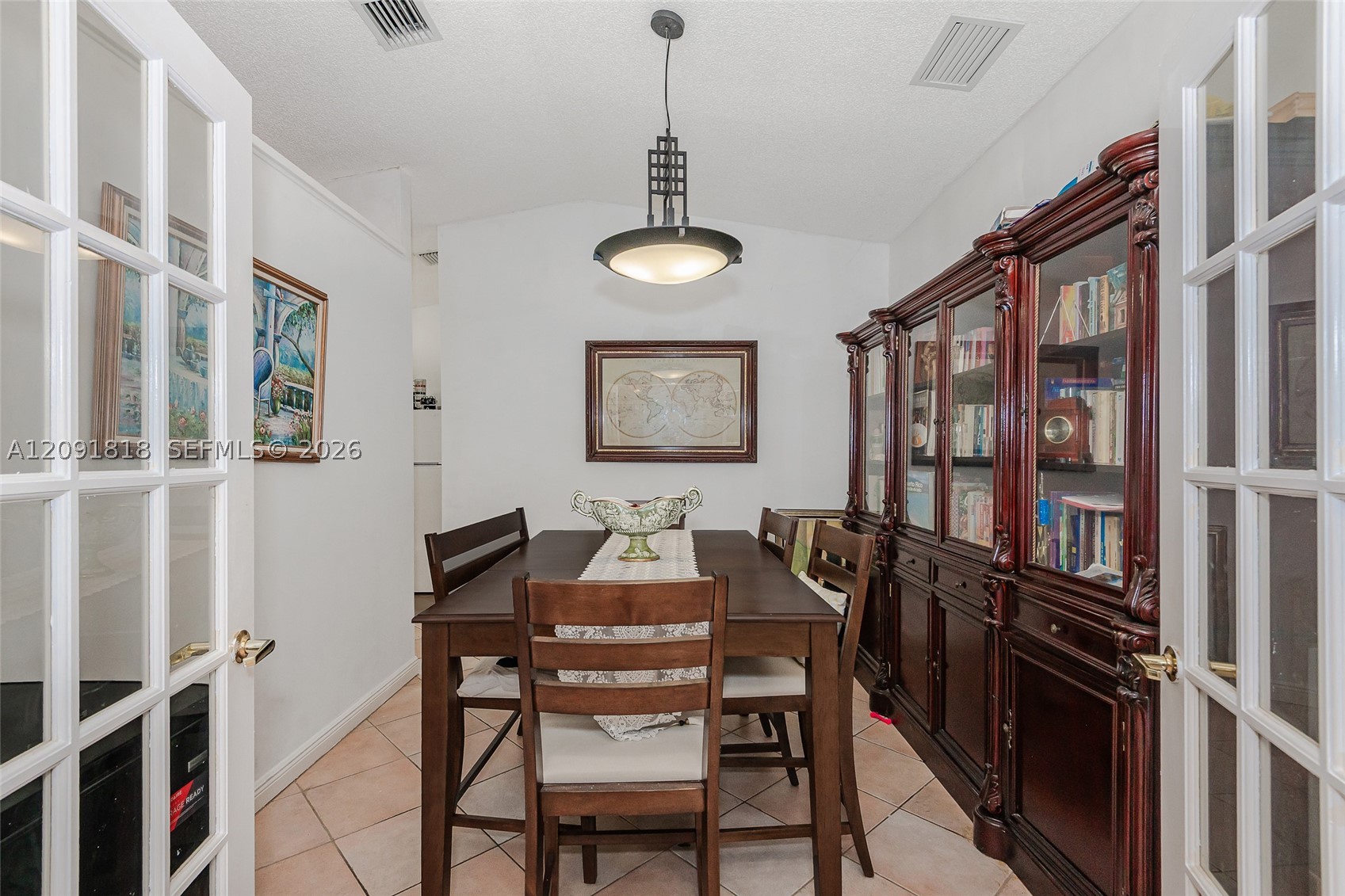 7609 Sunflower Dr, Margate FL 33063