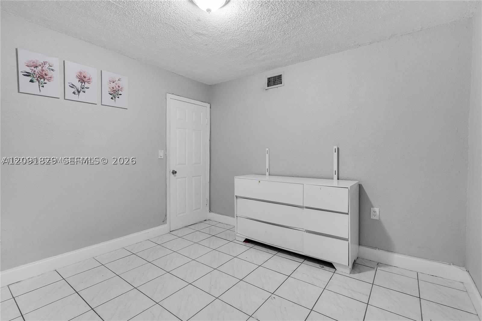 10000 NW 80th Ct #2247, Hialeah Gardens FL 33016