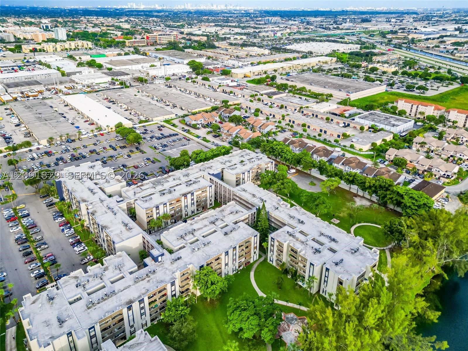 10000 NW 80th Ct #2247, Hialeah Gardens FL 33016