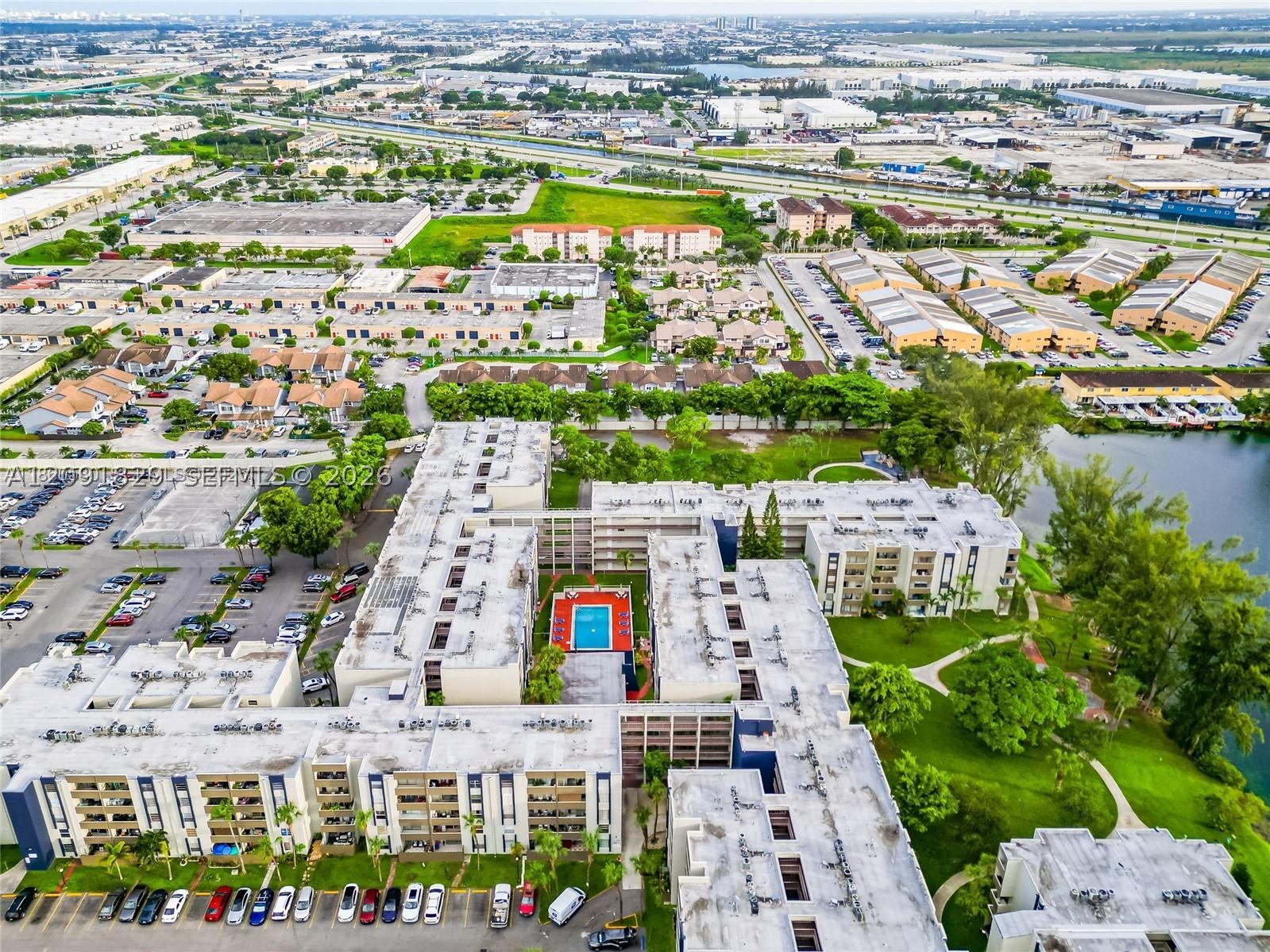 10000 NW 80th Ct #2247, Hialeah Gardens FL 33016