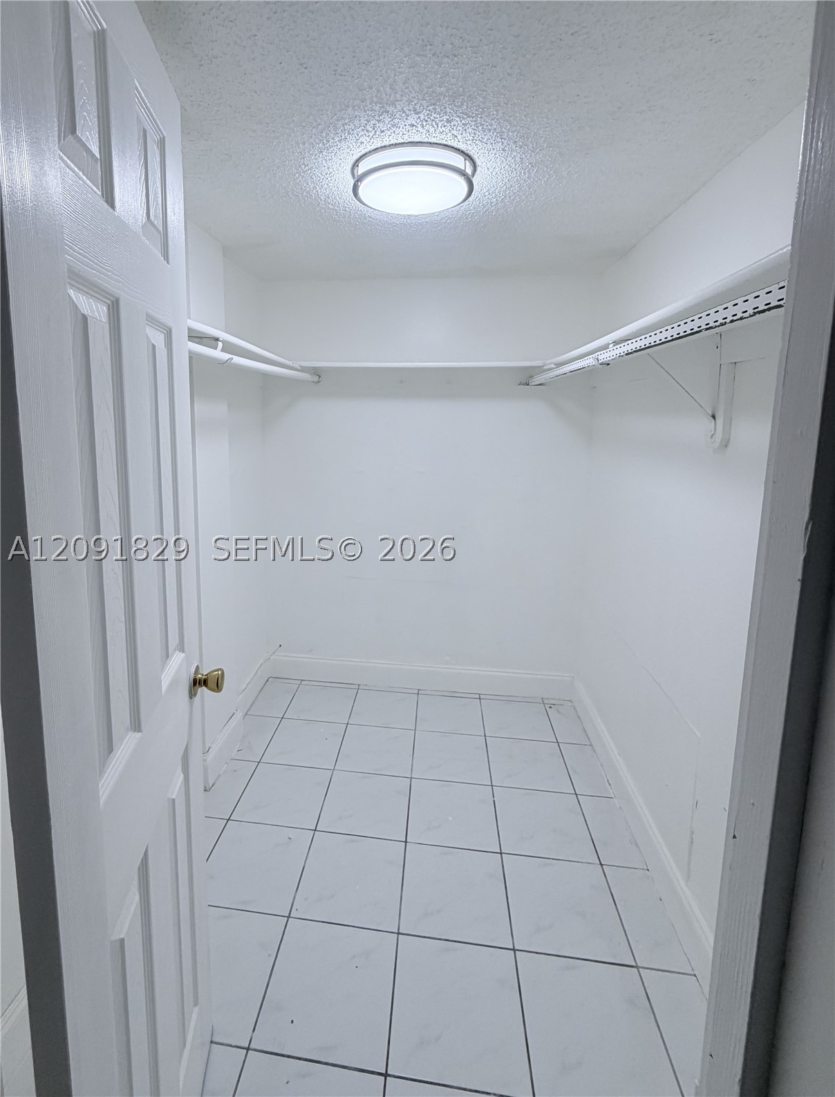 10000 NW 80th Ct #2247, Hialeah Gardens FL 33016