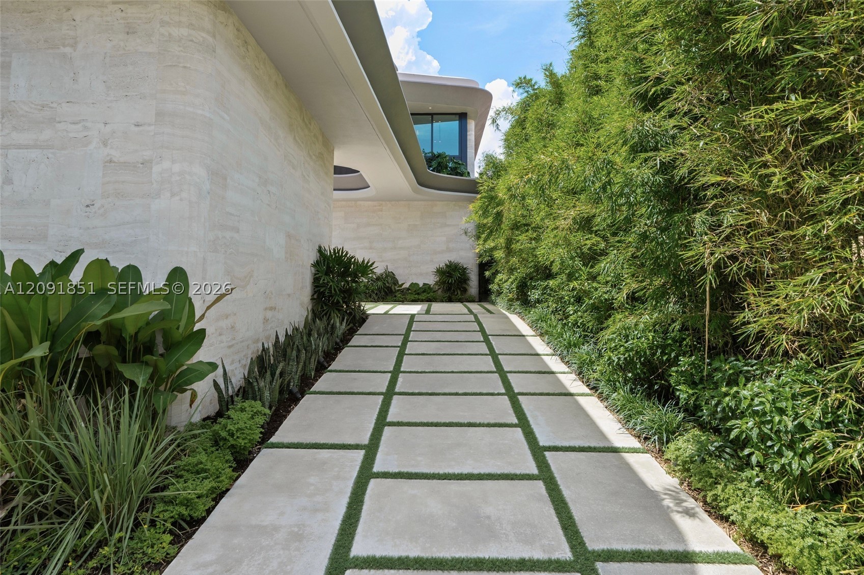 80 S Hibiscus Dr, Miami Beach FL 33139